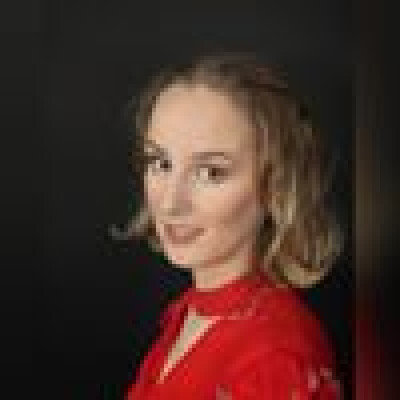 Lieke  zoekt een Kamer in Enschede