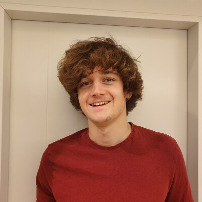 Viktor is looking for an Apartment / Studio / Room in Enschede